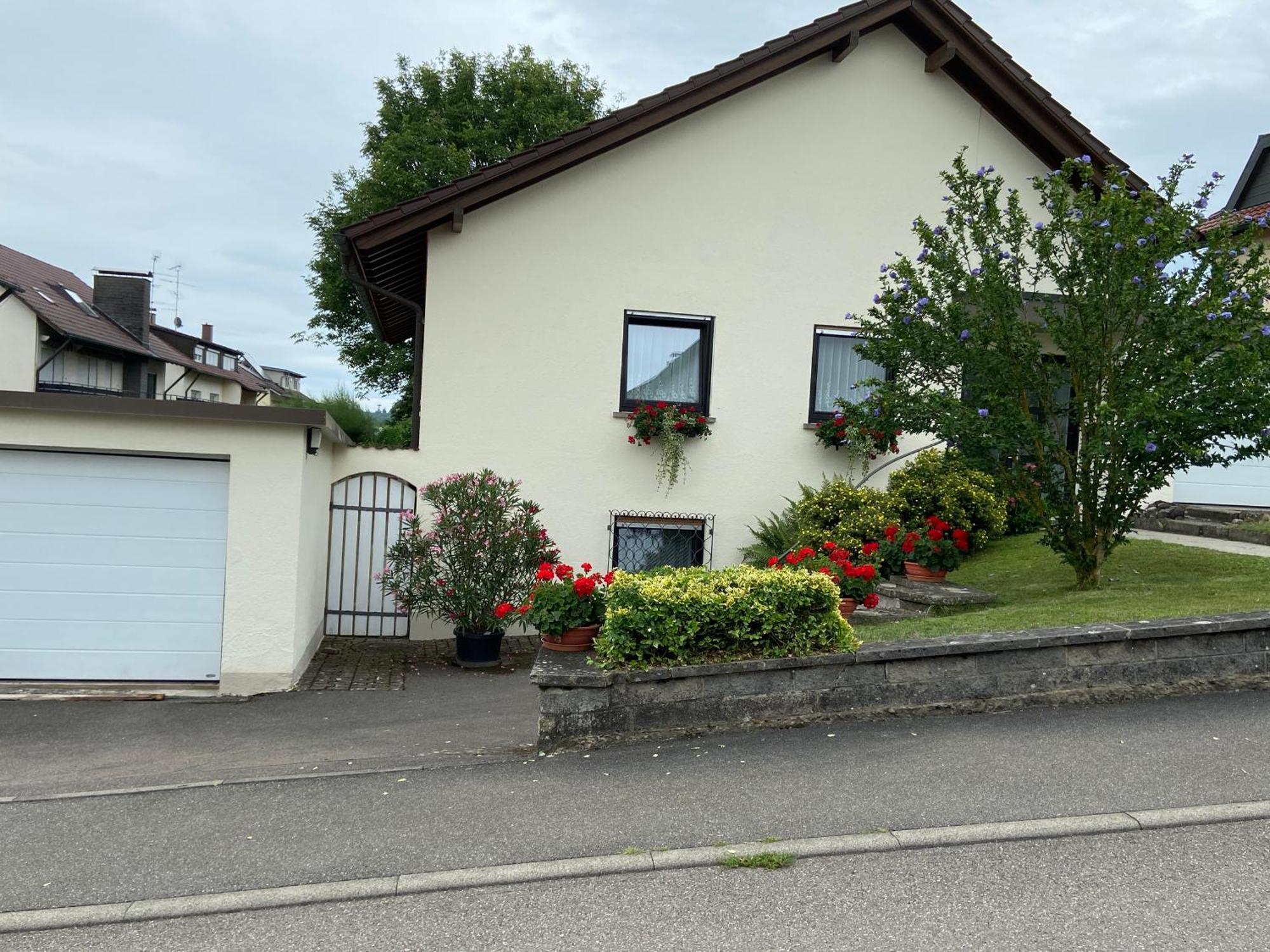 Ferienwohnung Neubacher ウールディンゲン・ミュールホーフェン エクステリア 写真